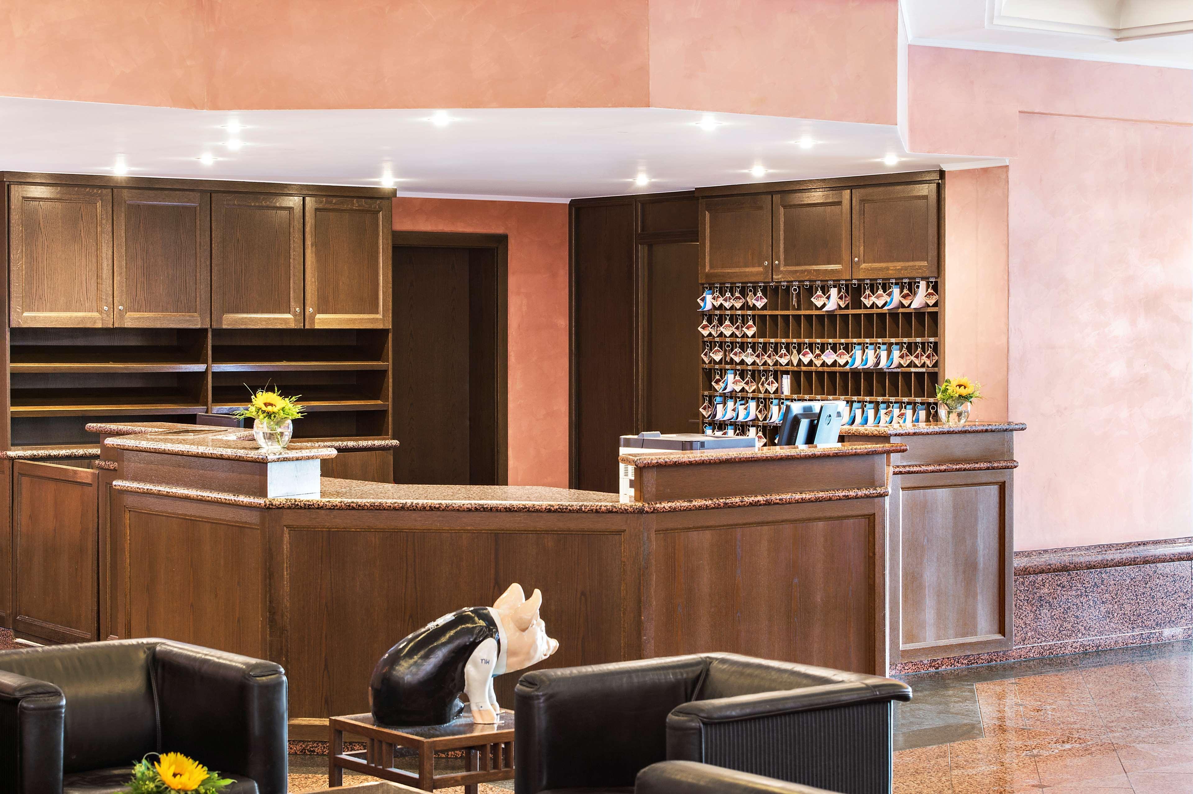 Hotel Kloesterle Noerdlingen - In Kuerze Elaya Hotel Kloesterle Nördlingen Extérieur photo