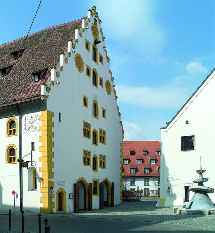 Hotel Kloesterle Noerdlingen - In Kuerze Elaya Hotel Kloesterle Nördlingen Extérieur photo